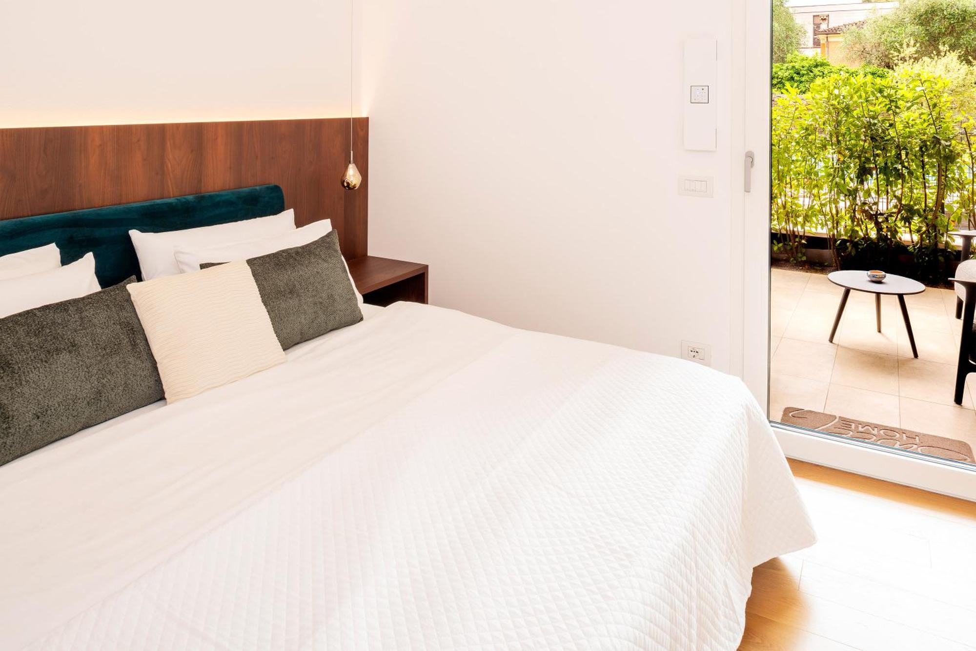 Lifestyle Apartments Dante บาร์โดลิโน ภายนอก รูปภาพ