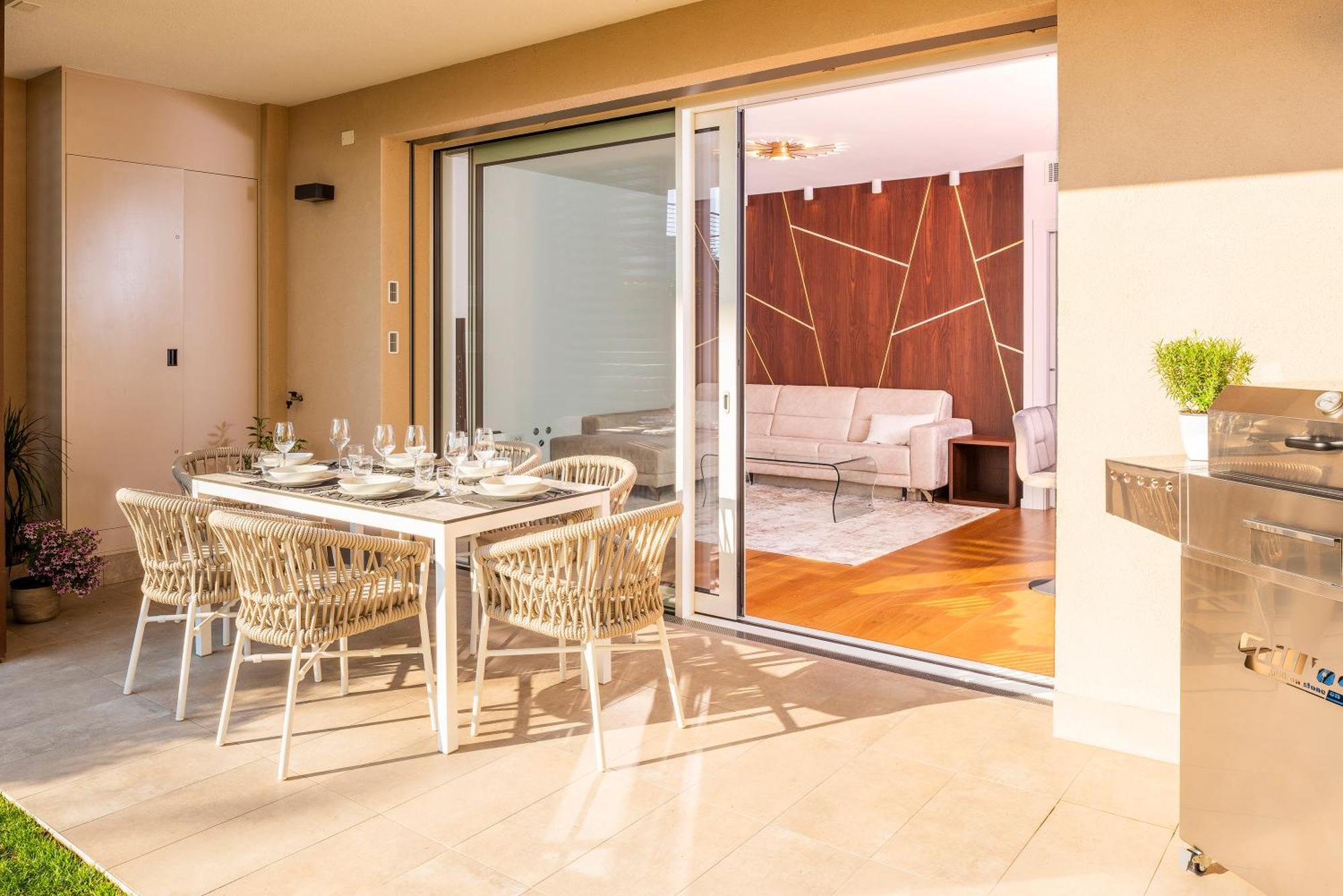 Lifestyle Apartments Dante บาร์โดลิโน ภายนอก รูปภาพ